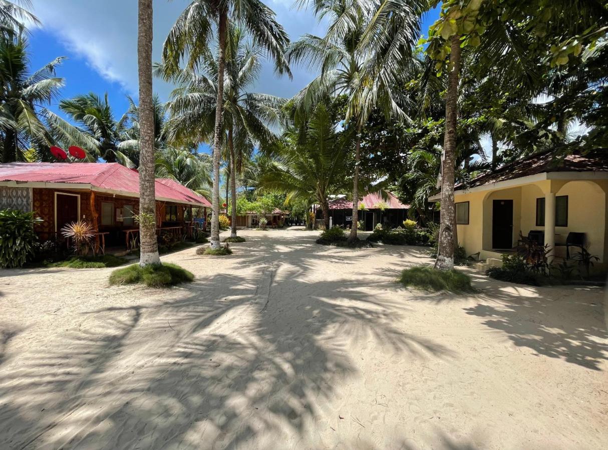 Beach Placid Resort Powered By Cocotel Ocoy 外观 照片