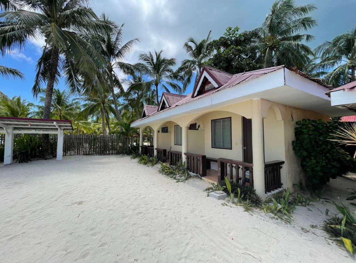 Beach Placid Resort Powered By Cocotel Ocoy 外观 照片