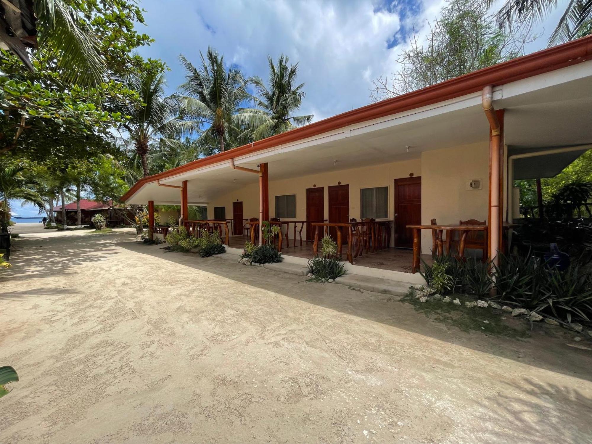 Beach Placid Resort Powered By Cocotel Ocoy 客房 照片